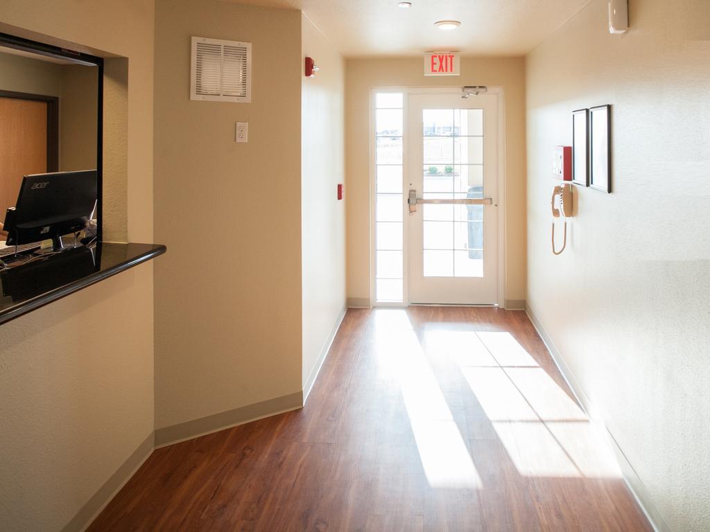 Woodspring Suites Topeka Zewnętrze zdjęcie