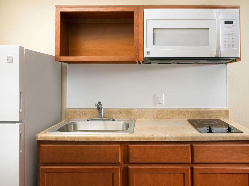 Woodspring Suites Topeka Pokój zdjęcie